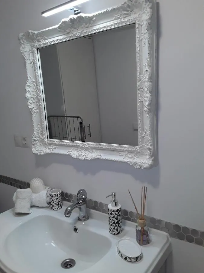Dona Lola , Luminoso Apartamento Calahonda, Mijas Sitio de Calahonda 0*,